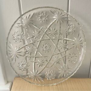 JUST IN Vintage Clear Glass Serving Platter Plate Party Holiday Elegant Heavy